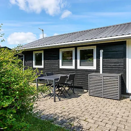 3 Bedroom Stunning In Farvang