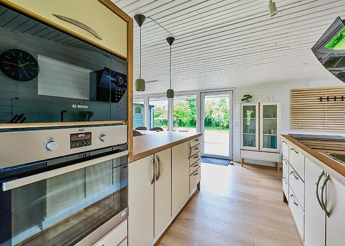 Сasa de vacaciones 3 Bedroom Stunning In *