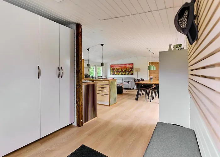 3 Bedroom Stunning In Fårvang